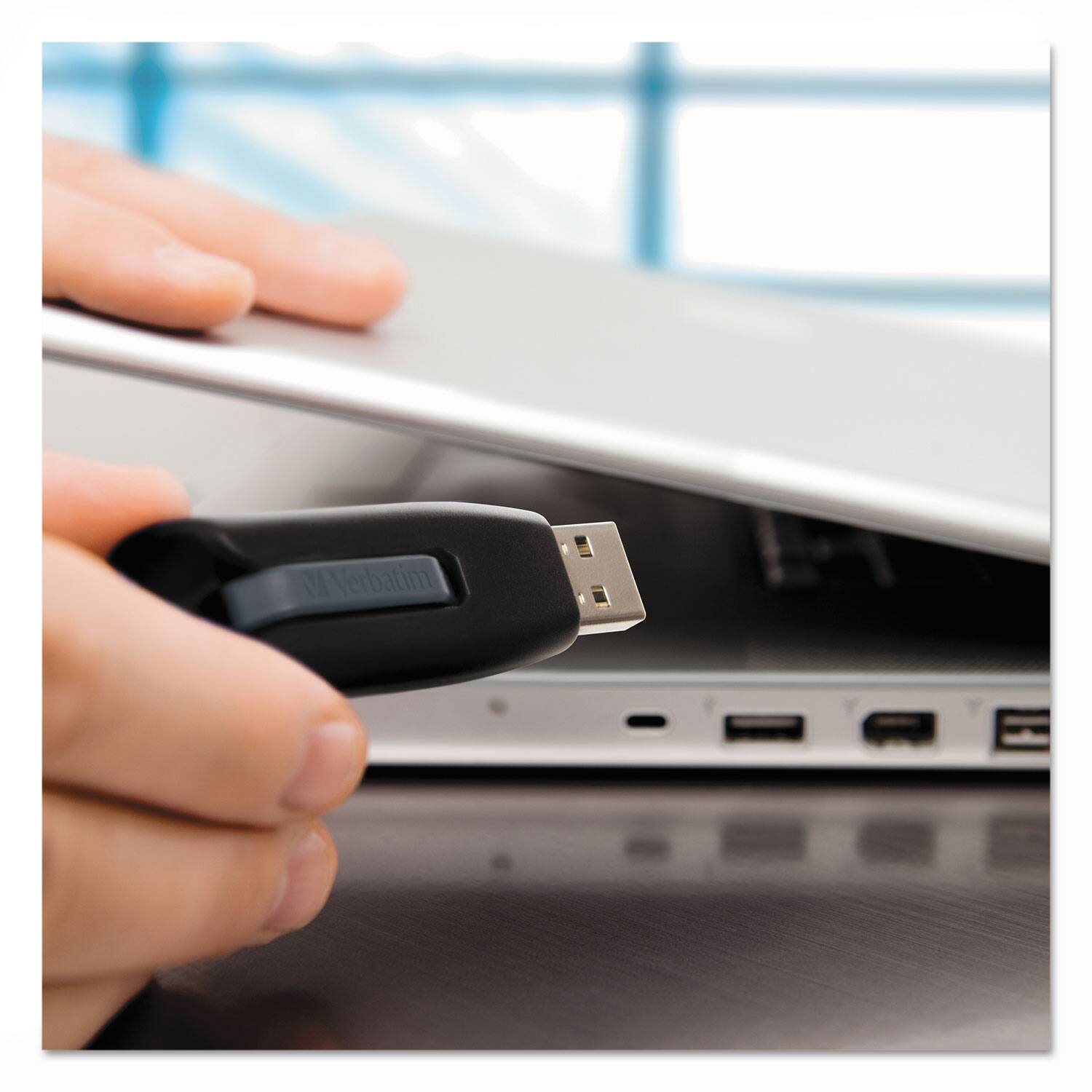 Alt View 3. Verbatim - Verbatim 49172 Store 'n' Go V3 16 GB USB 3.0 Drive - Black/Gray - Black/Gray.