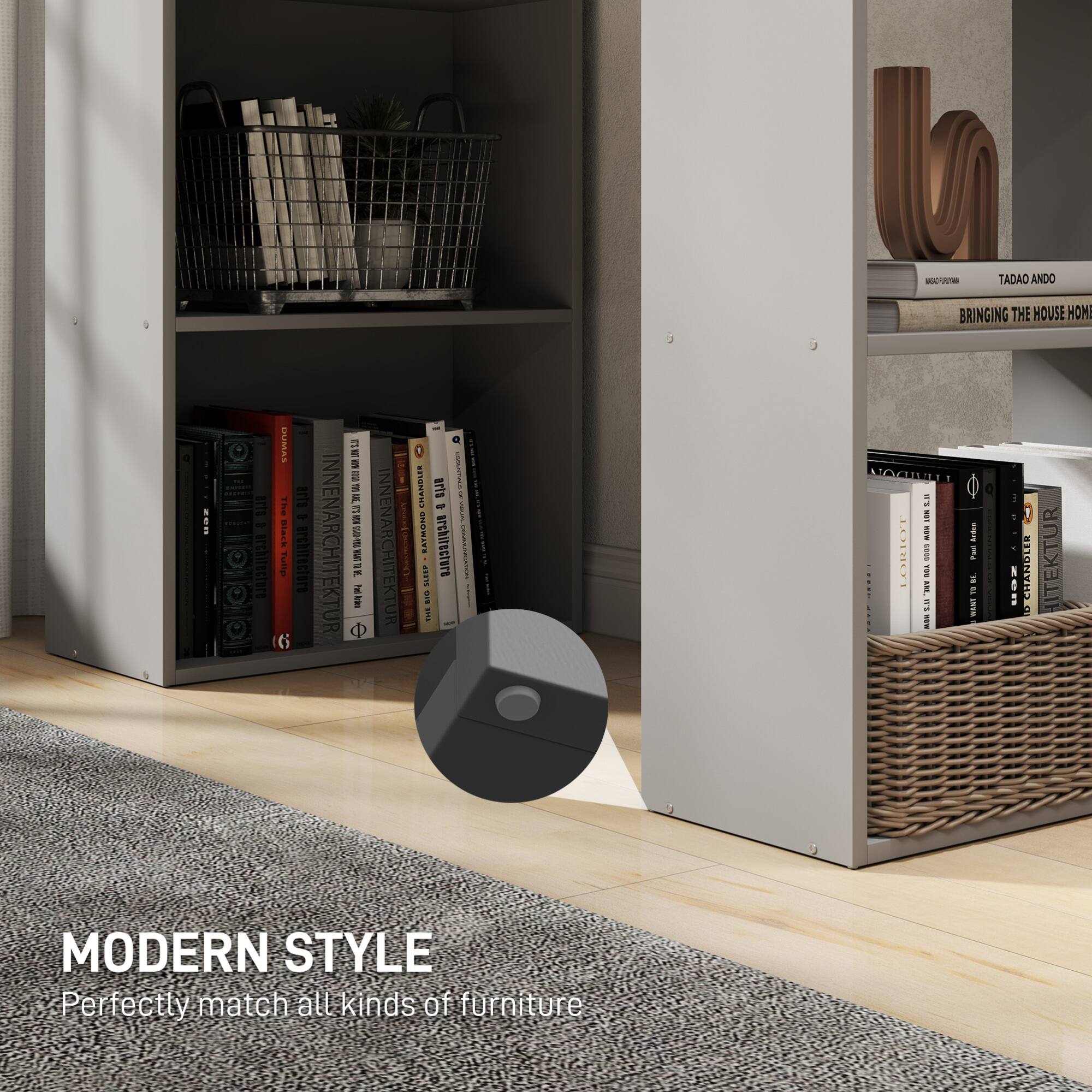 Sure, here is the corrected and grouped text from the image:

---

**TADAO ANDO**  
BRINGING THE HOUSE HOME

**INNENARCHITEKTUR**  
INNENARCHITEKTUR

**MODERN STYLE**  
Perfectly match all kinds of furniture

---

This text appears to be from a bookshelf display, highlighting architectural books and emphasizing a modern style.