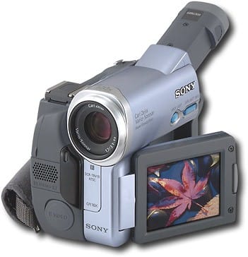 Angle Standard. Sony - MiniDV Handycam Camcorder.