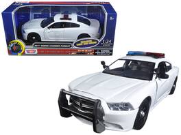 Motormax - 2011 Dodge Charger Pursuit Police Car with Flashing Light Bar, Front and Rear Lights and 2 Sounds 1/24 - White