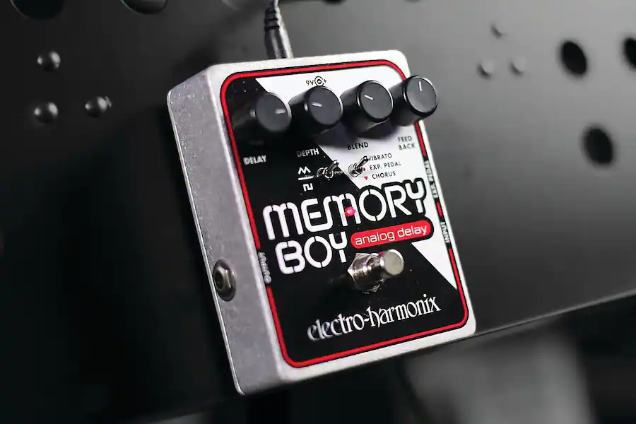 Electro Harmonix Memory Boy Analog Delay MBOY - Best Buy