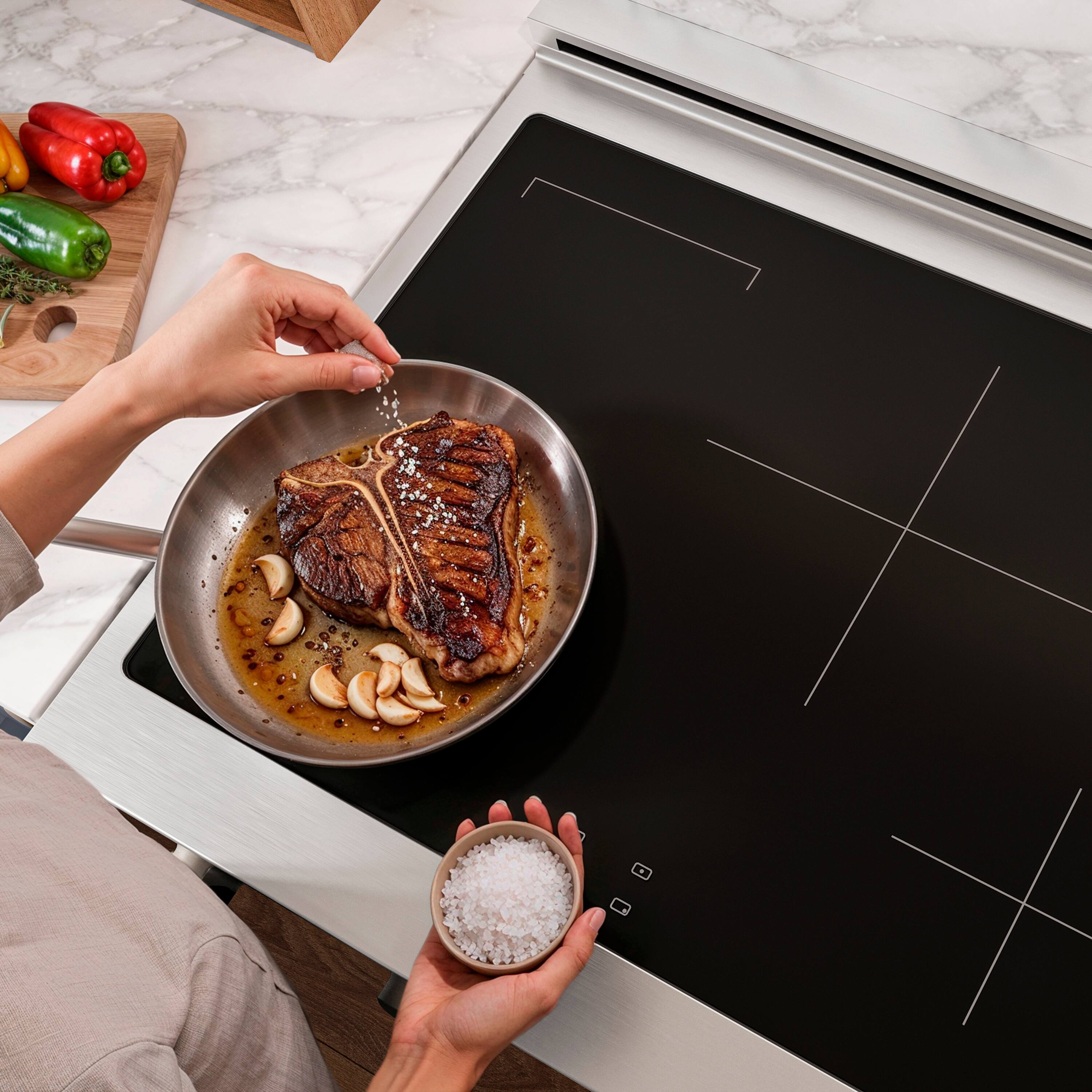 Alt View 11. ZLINE - 30 in. Paramount Built-in Electric Induction Rangetop with 4 Element Cooktop in Stainless Steel - Stainless Steel.