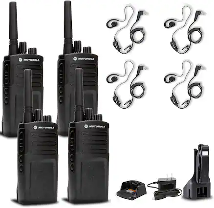 MOTOROLA MOTOROLA MOTOROLA MOTOROLA
- 4x Motorola radios
- 4x Motorola earpieces
- 1x Motorola charger
- 1x Motorola charger adapter
- 1x Motorola belt clip