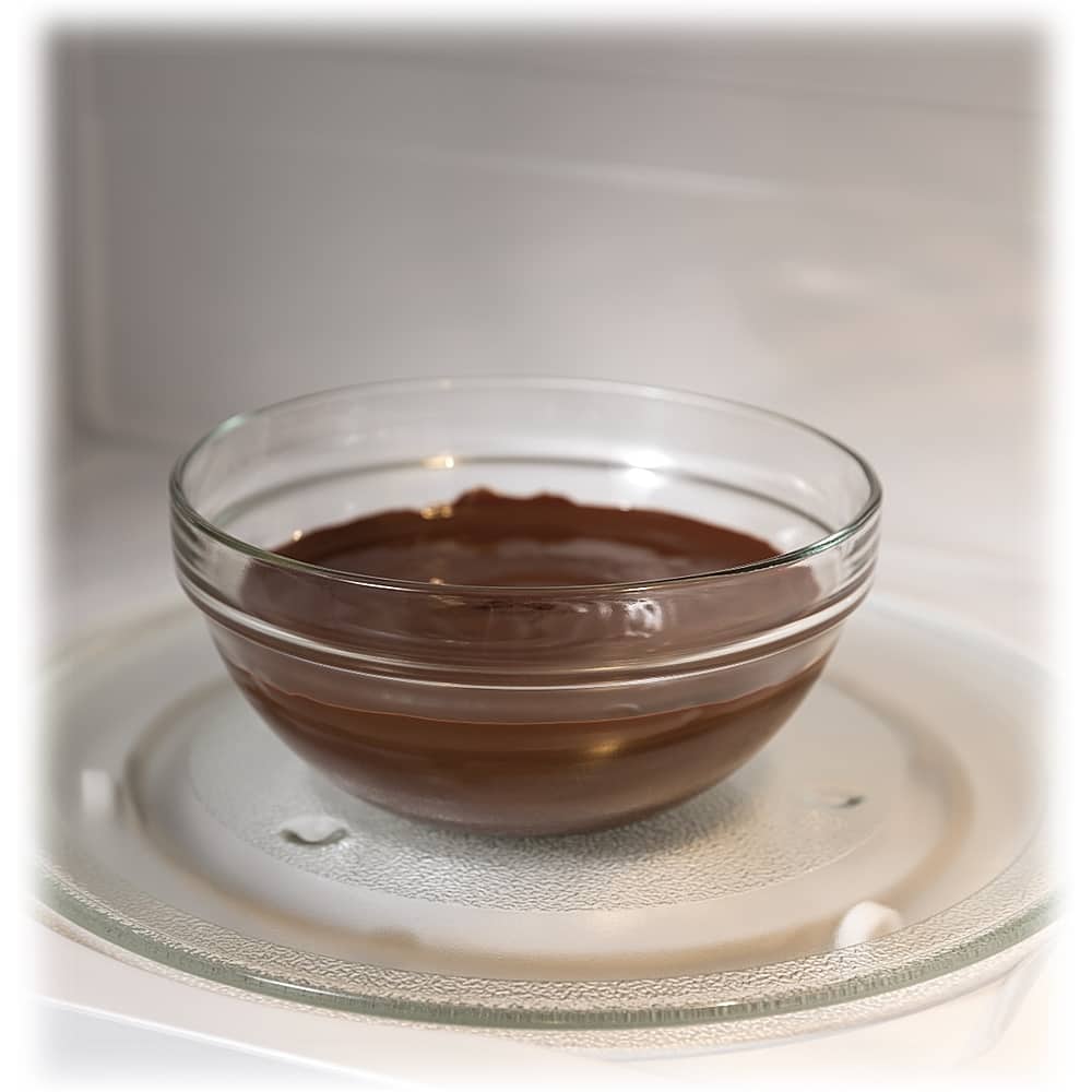 Alt View 23. GE - 1.7 Cu. Ft. Over-the-Range Microwave with Sensor Cooking - White.