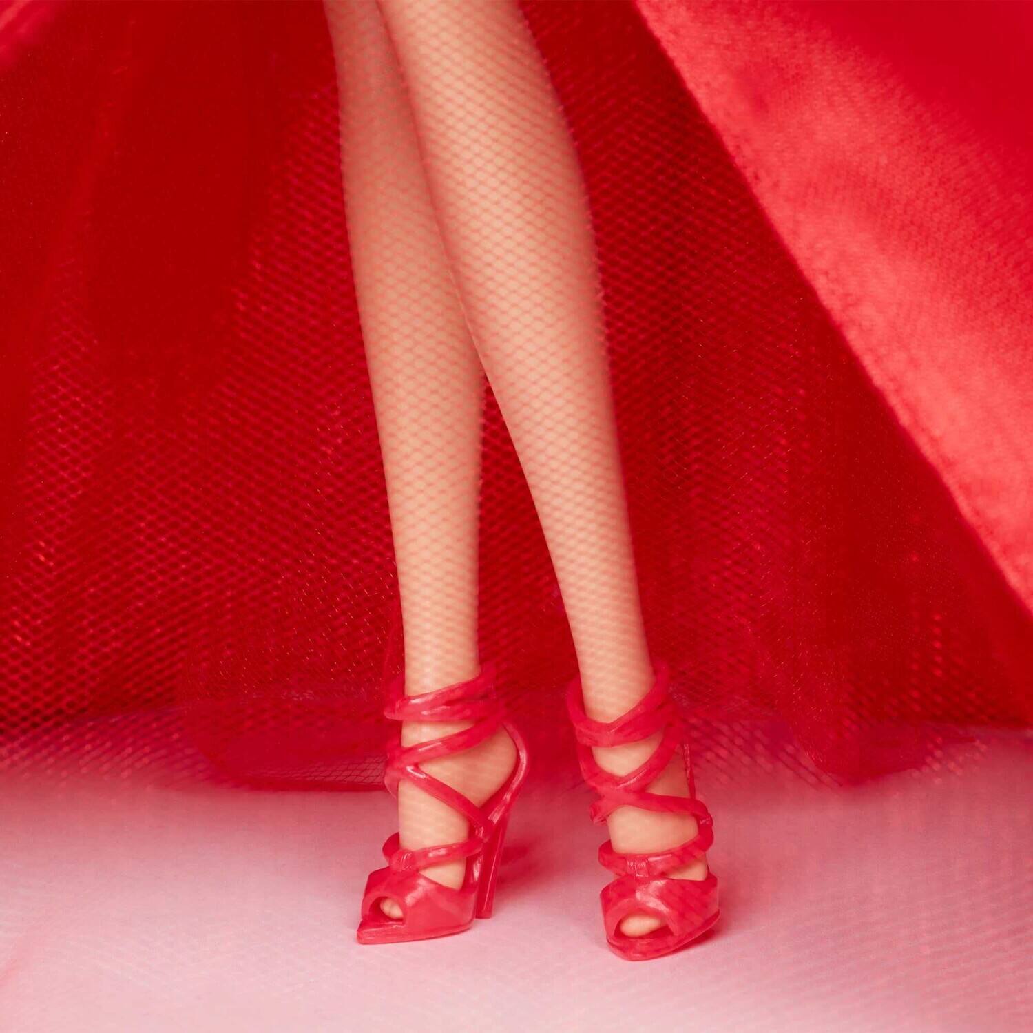 Alt View 4. Mattel - Barbie Signature 2026 Holiday Barbie, Blonde   - COLLECTIBLES - Multicolor.