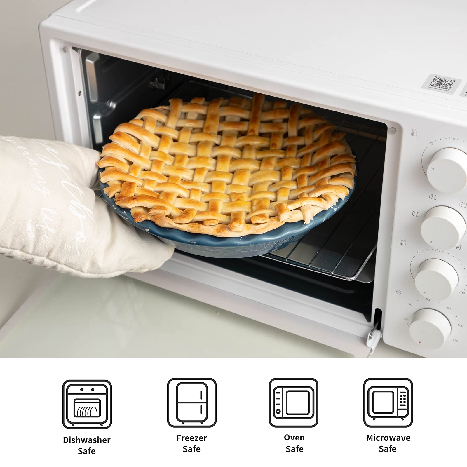 Sure, here is the corrected and grouped text:

- **Dishwasher Safe**
- **Freezer Safe**
- **Oven Safe**
- **Microwave Safe**