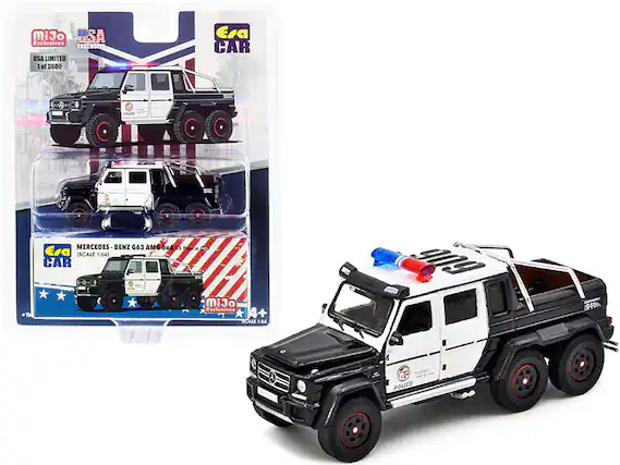 MiJo A2!
Exclusives
EXCLUSIVE USA LIMITED 1 of 3500
Era CAR
POLICE MERCEDES BENZ G63 AMG 6x6
(Scale 1:64)
MiJo Exclusives
4+
SCALE 1:64