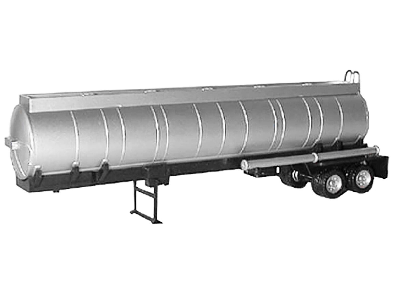 Angle. Promotex - Chemical Tanker Trailer Silver 1/87 (HO) Plastic Model by Promotex - Silver.