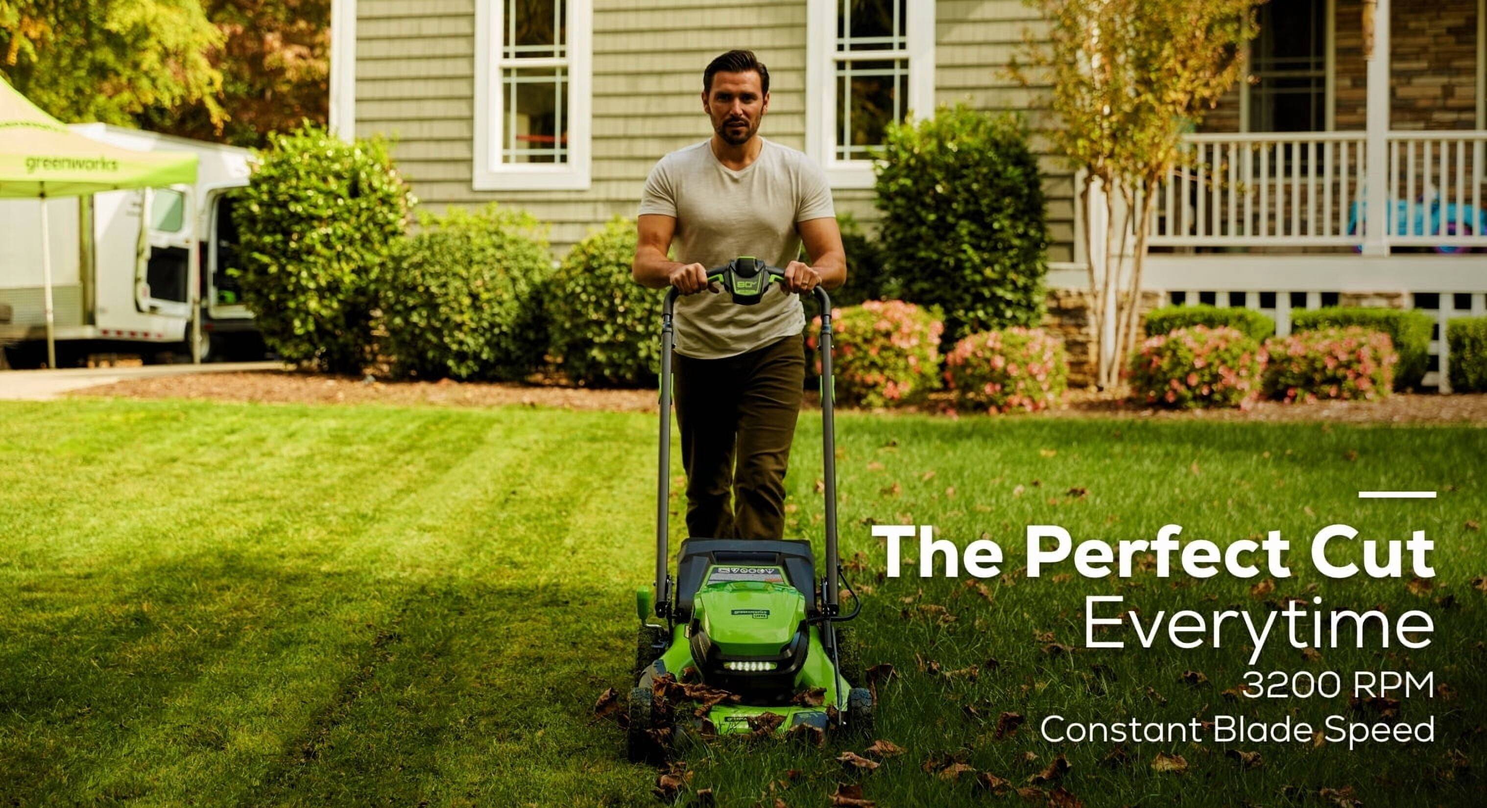 greenworks  
The Perfect Cut Everytime  
3200 RPM Constant Blade Speed