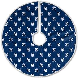 Pegasus - New York Yankees Microplush Christmas Tree Skirt - Multicolor