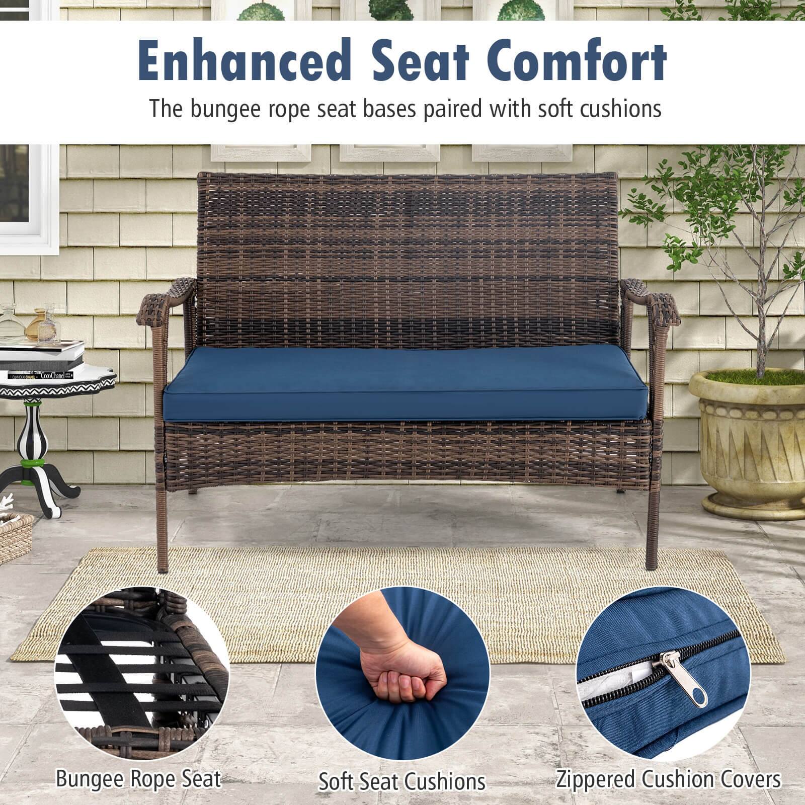 Enhanced Seat Comfort  
The bungee rope seat bases paired with soft cushions  

Bungee Rope Seat  
Soft Seat Cushions  
Zippered Cushion Covers