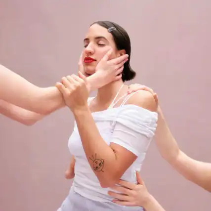 Front. Victoria Canal - Well Well / Elegy - 140-Gram Black Vinyl - VINYL LP.