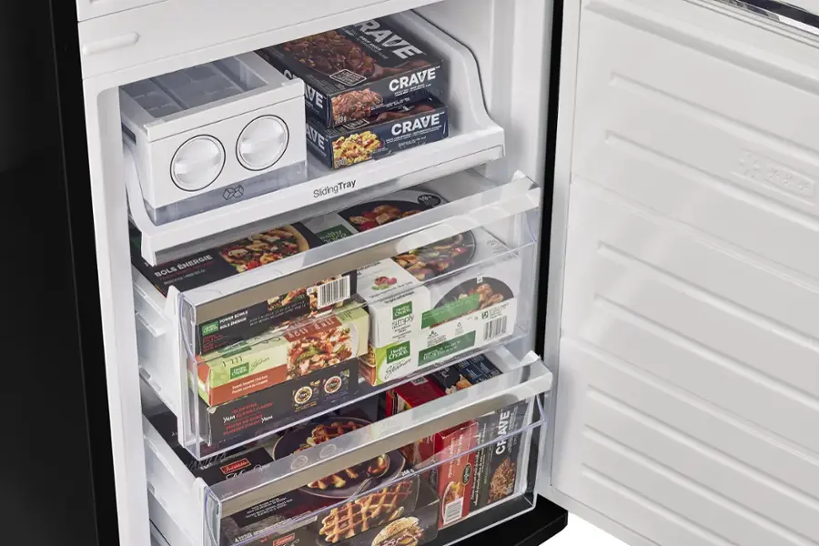 The text on the image reads: "CRAVE - 263g CRAVE - 200g Sliding Tray. Healthy Choice. Simply adds 200 calories. 1158 Chase Holt Road, Suite 11, Boulder, CO 80301. USA. 303.443.1158. [www.craveorganic.com](http://www.craveorganic.com)."