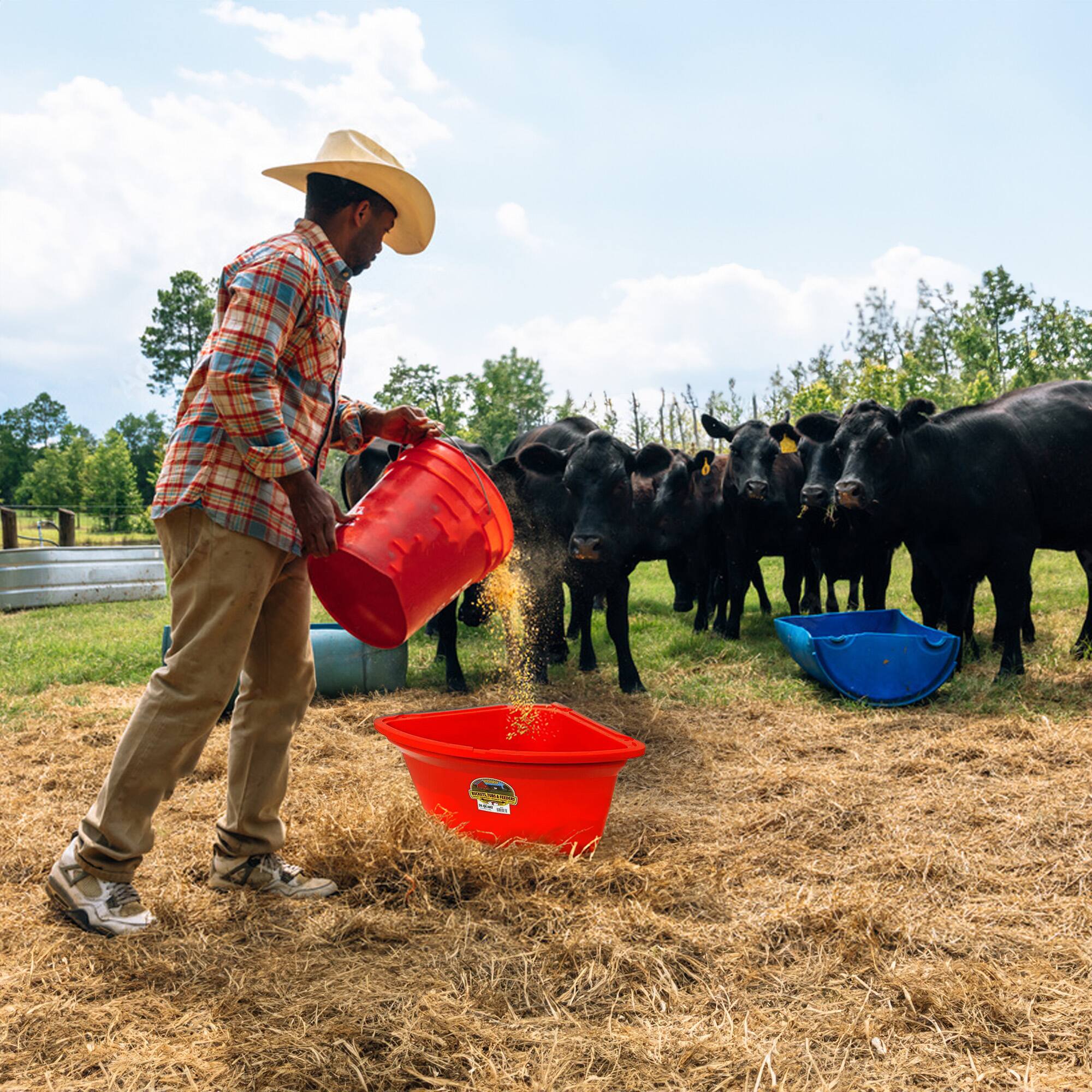 Alt View 3. Little Giant - Little Giant 26 Quart Plastic Hanging Corner Livestock Animal Feeder Bucket, Red.