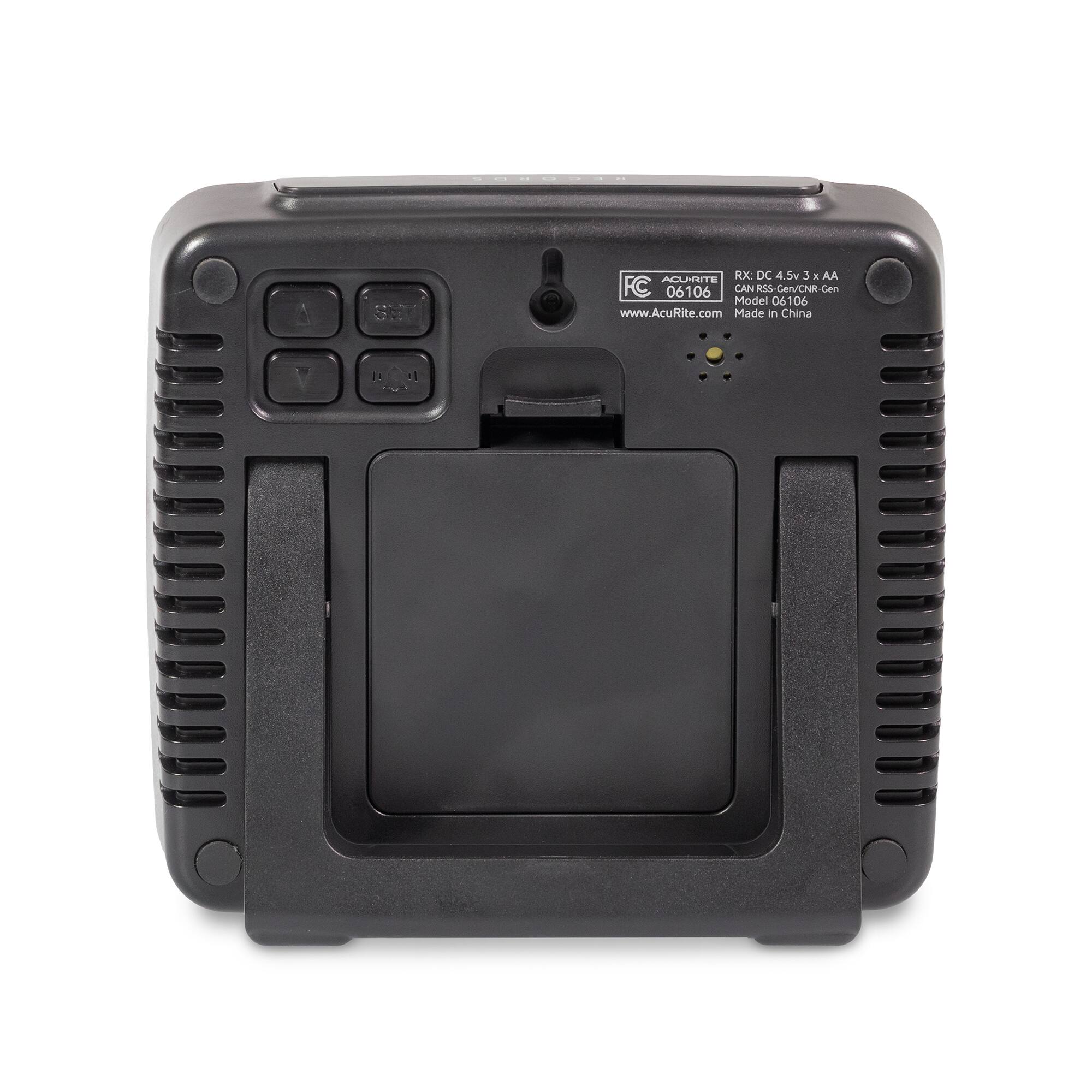 Alt View 12. AcuRite - Iris (5-in-1) Weather Station - White/Black.