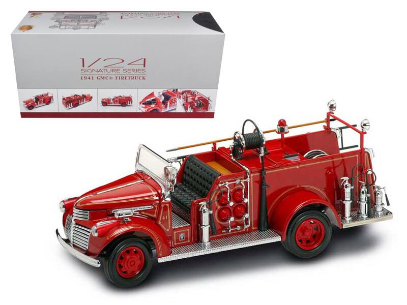 1/24 SIGNATURE SERIES  
1941 GMC FIRETRUCK