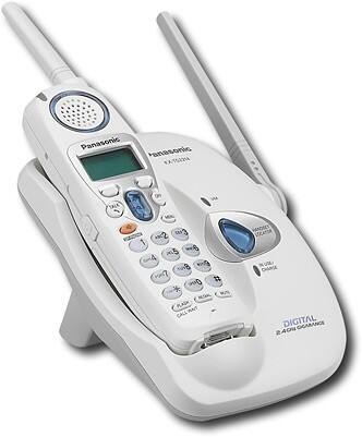 Angle Standard. Panasonic - 2.4GHz Cordless Phone with Caller ID - White.