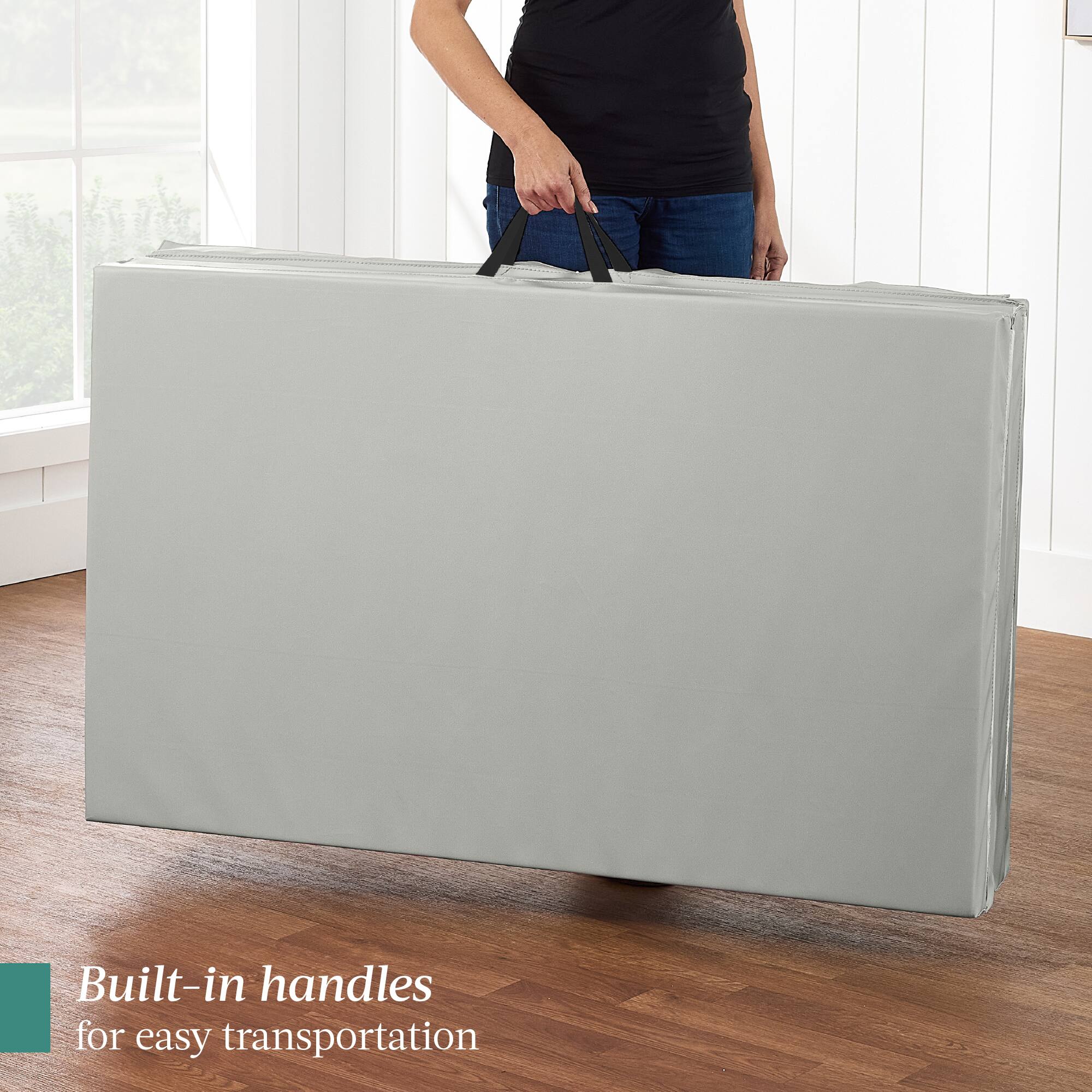 Built-in handles for easy transportation.