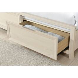Global Furniture USA - Mariah King Bed - Beige