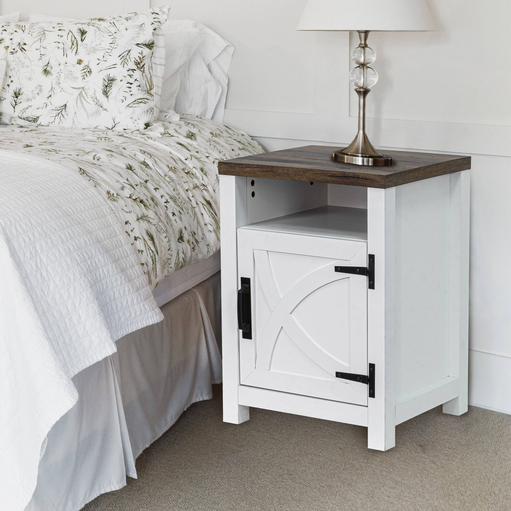 Ihomeadore - Farmhouse Barn Door Nightstand Bedside Table with Adjustable Shelves - White and Brown