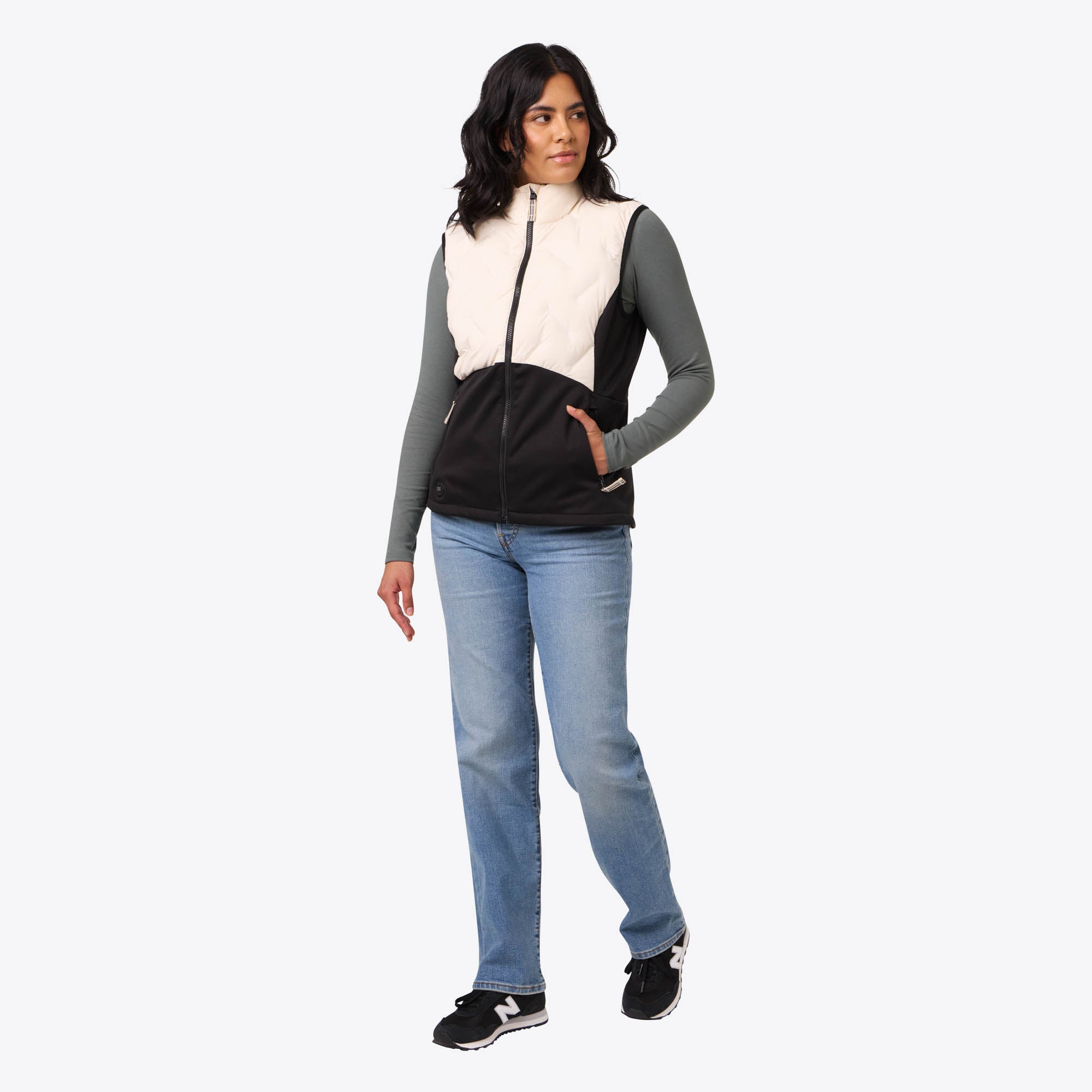 Alt View 2. Mobile Warming - Women's Aria Hybrid Heated Vest - Cream/Black.