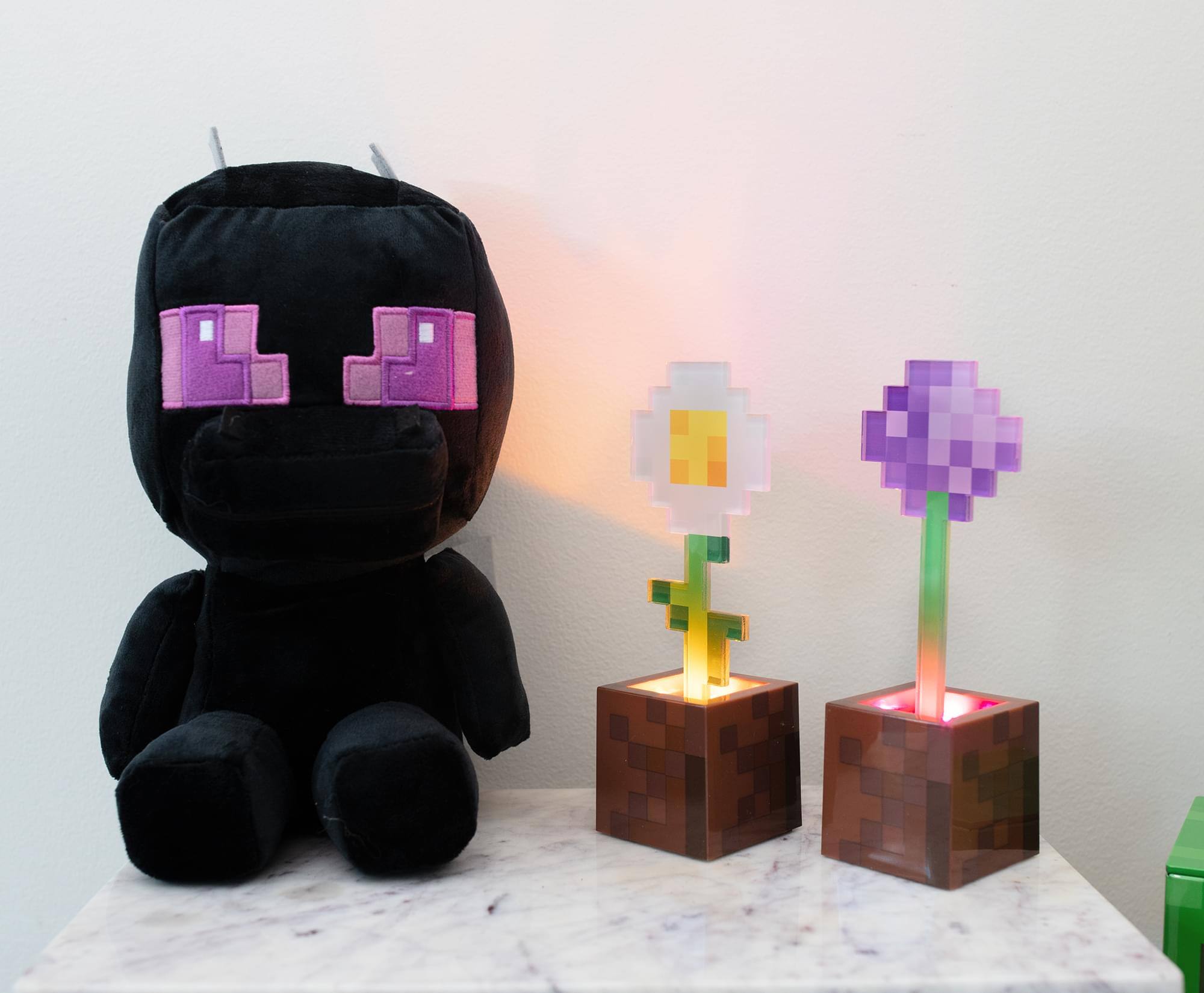 Alt View 4. Ukonic - Minecraft Daisy and Allium Flower Pot Mood Lights | Set of 2 - Brown.