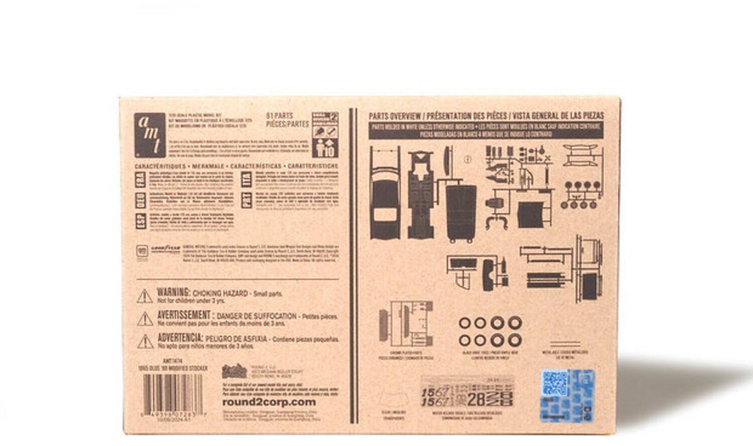 Sure, here is the corrected and grouped text:

---

**SI1 PARTS / PIECES-PARTES / CARACTERÍSTICAS / MERKMALE / CARATTERISTICHE / FRA DEU ESP**

**PARTS OVERVIEW / PRÉSENTATION DES PIÈCES / VISTA GENERAL DE LAS PIEZAS**

**WARNING: CHOKING HAZARD**  
Small parts. Not for children under 3 yrs.  
**AVERTISSEMENT: DANGER DE SUFFOCATION**  
Petites pièces ! Ne convient pas pour les enfants de moins de 3 ans.  
**ADVERTENCIA: PELIGRO DE ASFIXIA**  
Contiene piezas pequeñas. No apto para niños de 3 años.

---

**round2corp.com**  
15671  
28

---

**a m t**  
**CARACTERÍSTICAS - MERKMALE - CARACTERISTIQUES - CARATTERISTICHE - FRA DEU ESP**

---

**81 PARTS / PIECES-PARTES / CARACTERÍSTICAS / MERKMALE / CARATTERISTICHE / FRA DEU ESP**

---

**PART