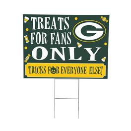 Evergreen Enterprises - Green Bay Packers 18" x 24" Halloween Treats Outdoor Yard Sign - Multicolor