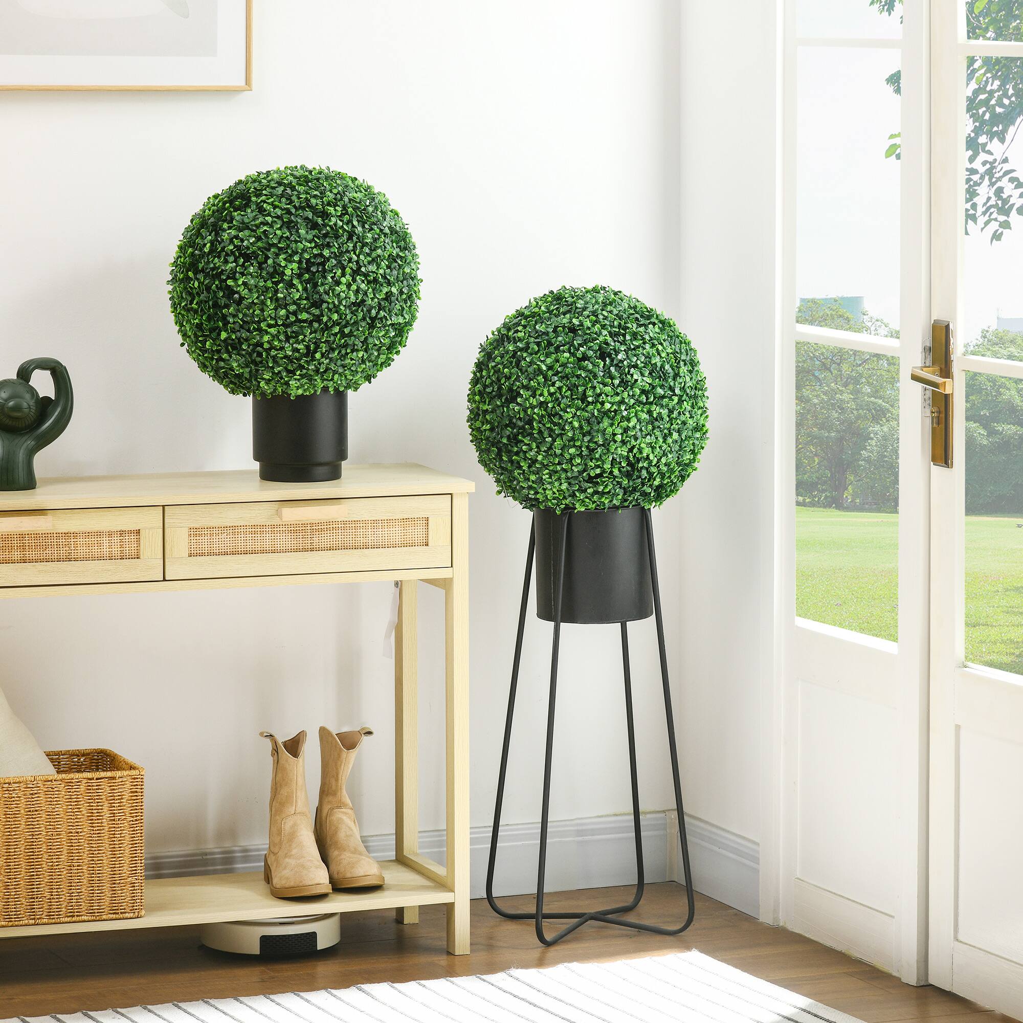 Alt View 1. Homcom - Artificial Boxwood Topiary Ball Set of 2 15.7 Inch Faux Plant, UV-Protected Anti-Fading Fake Plants - Green.