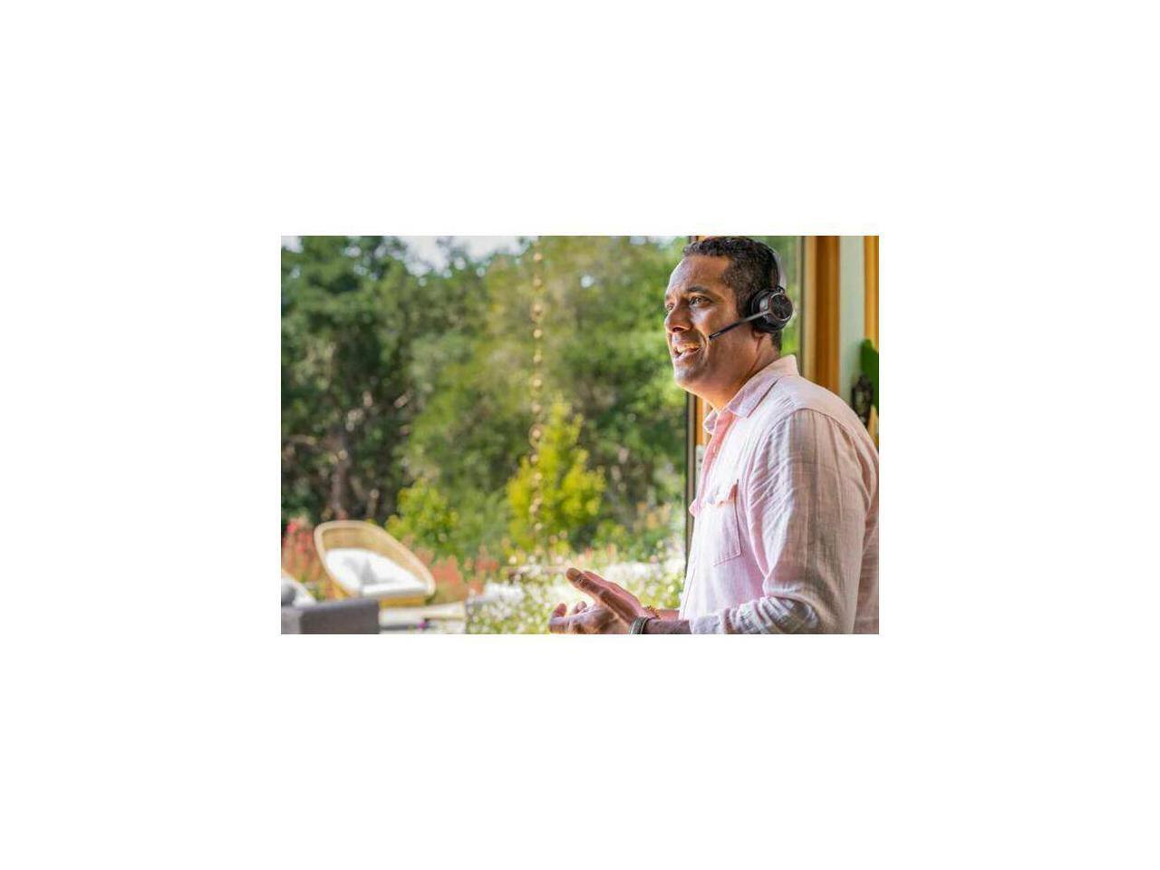 Alt View 4. HP - Poly Voyager 4320 USB-C Headset - Wired/Wireless, Bluetooth, Stereo, On-ear, Binaural, Ear-cup - Black.