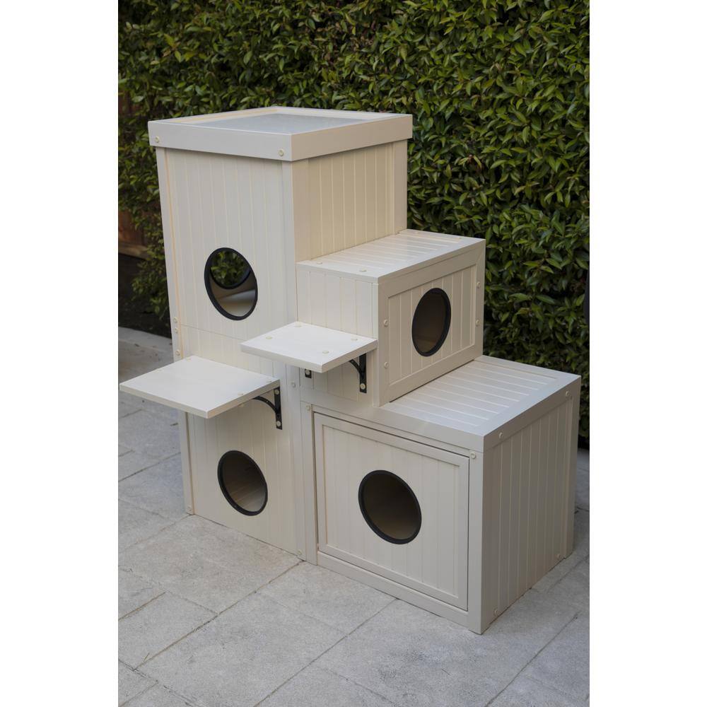 Angle. New Age Pet - ECOFLEX Kitty Katio Climber Cat House - Maple.