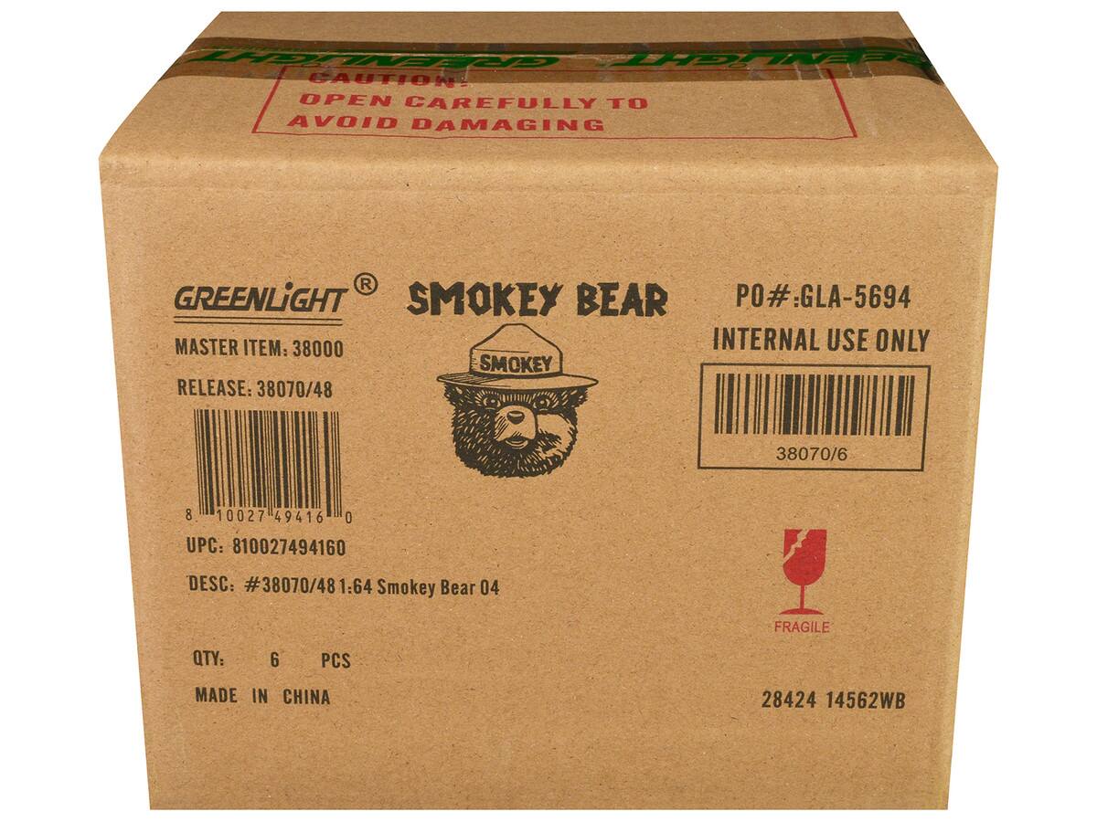GREENLiGHT  
SMOKEY BEAR  

MASTER ITEM: 38000  
RELEASE: 38070/48  

PO#: GLA-5694  
INTERNAL USE ONLY  

UPC: 810027494160  
DESC: #38070/481-64 Smokey Bear 04  

QTY: 6 PCS  
MADE IN CHINA  

FRAGILE  

28424 14562WB  

CAUTION: OPEN CAREFULLY TO AVOID DAMAGING