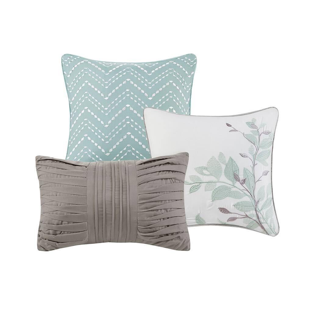 Alt View 4. Gracie Mills - Gracie Mills Mitchell 6-Piece Reversible Quilt Set and Coordinating Throw Pillows - Aqua.