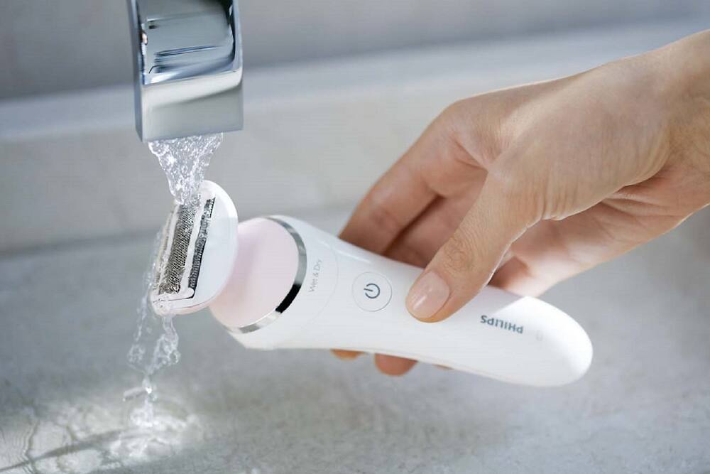 Best Buy: Philips SatinShave Advanced Electric Shaver Pearl White/Pink ...