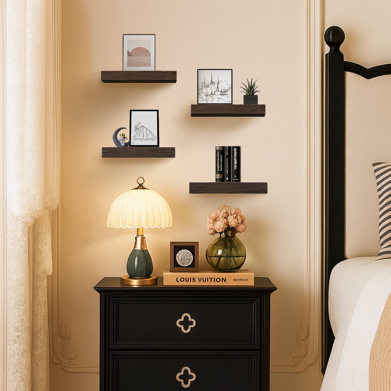 i HORES i LOUIS VUITTON