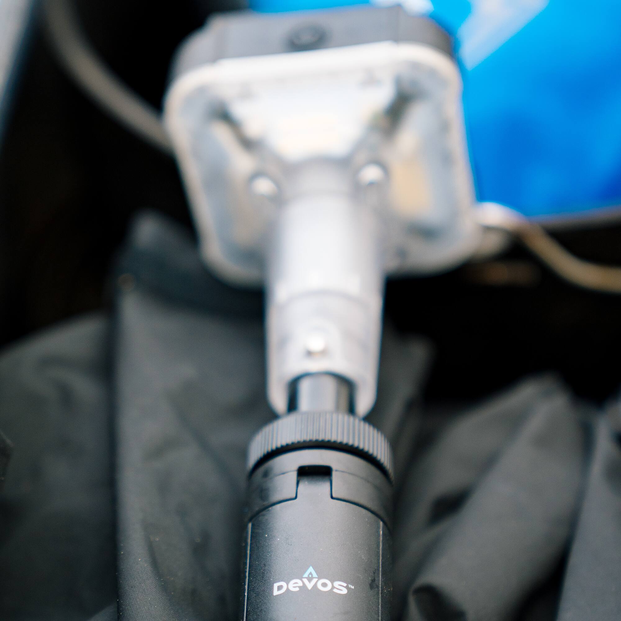Alt View 5. Devos Outdoor - LightRanger 800 Mini Rechargeable 800 Lumen Adjustable Overhead Light.