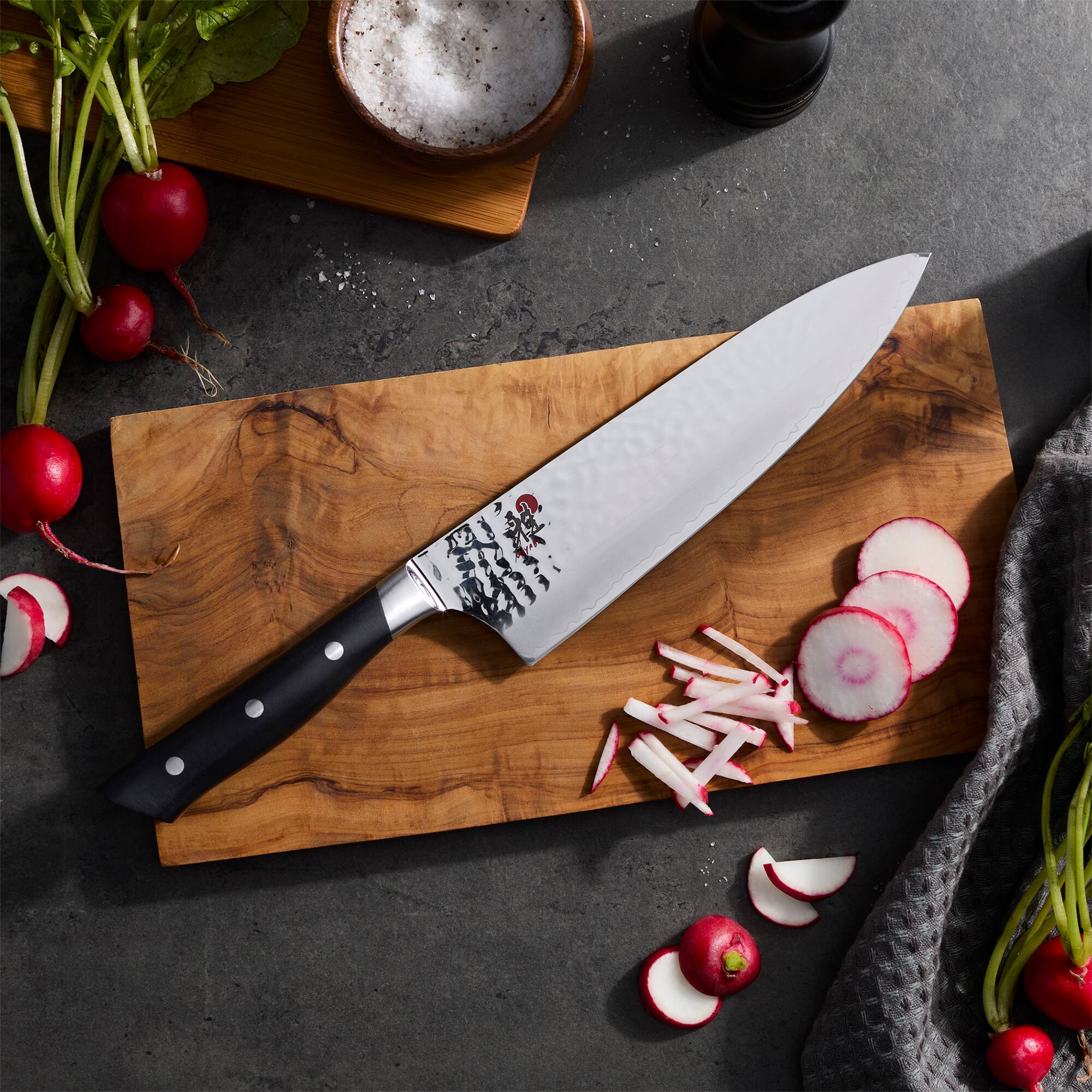 Alt View 1. Miyabi - Miyabi Hisho 8-inch Chef's Knife - Black.