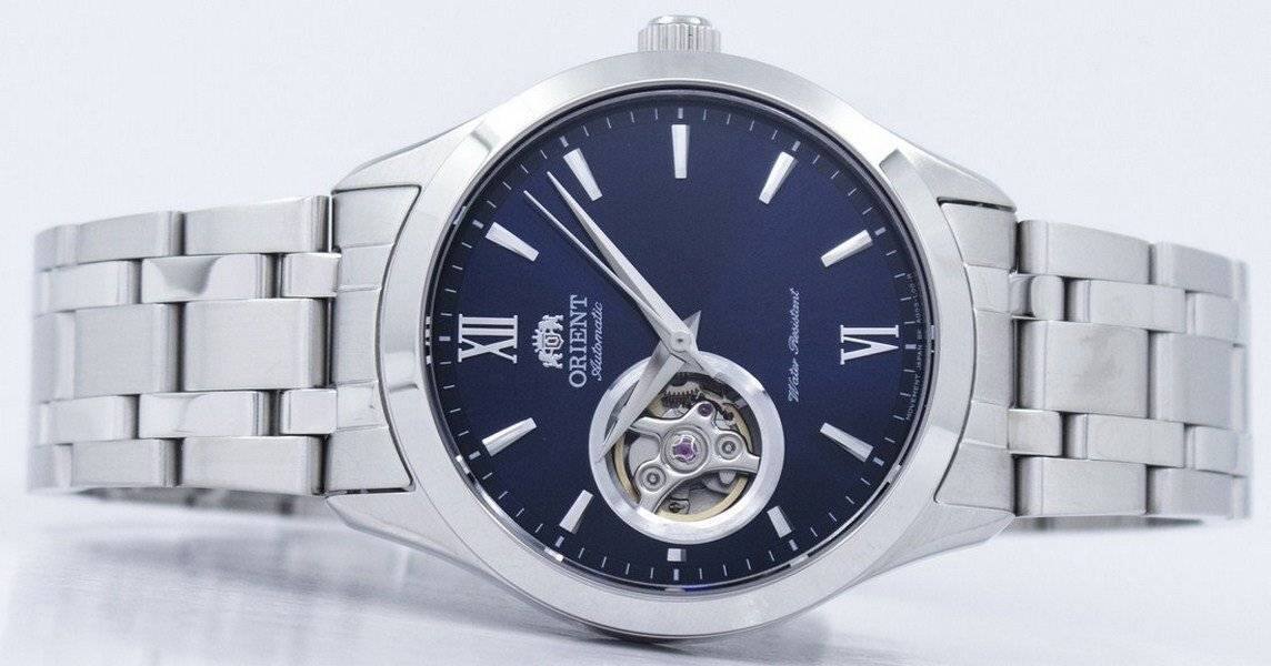 I - XII  
ORIENT  
Automatic  
Water Resistant  
VI