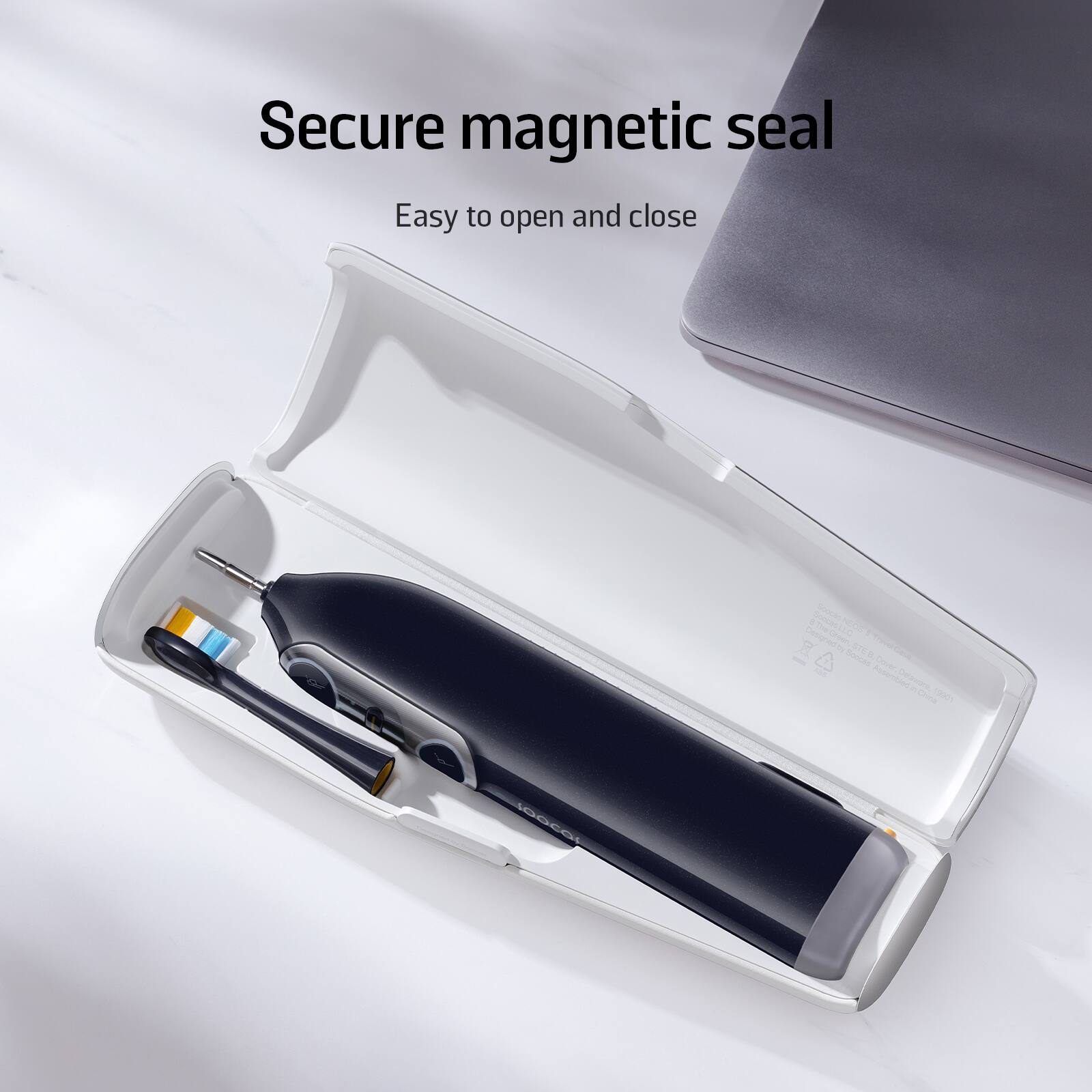 Secure magnetic seal. Easy to open and close.