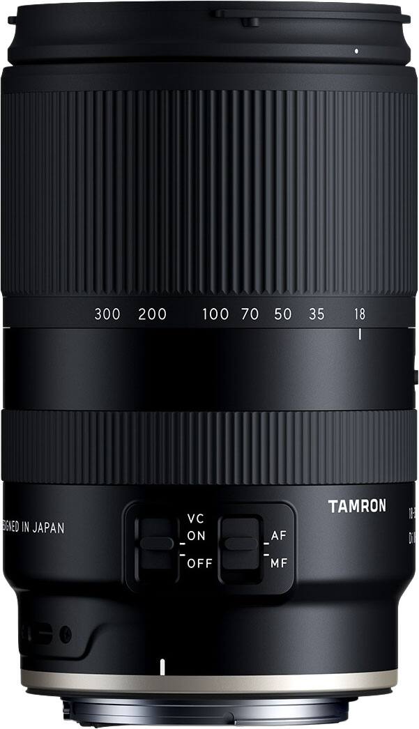 300 200 100 70 50 35 18  
MADE IN JAPAN  
VC ON - OFF  
AF - MF  
TAMRON