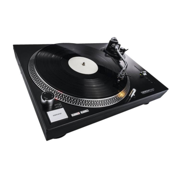 Left. Reloop - Reloop Quartz-Driven DJ Turntable with Direct Drive.