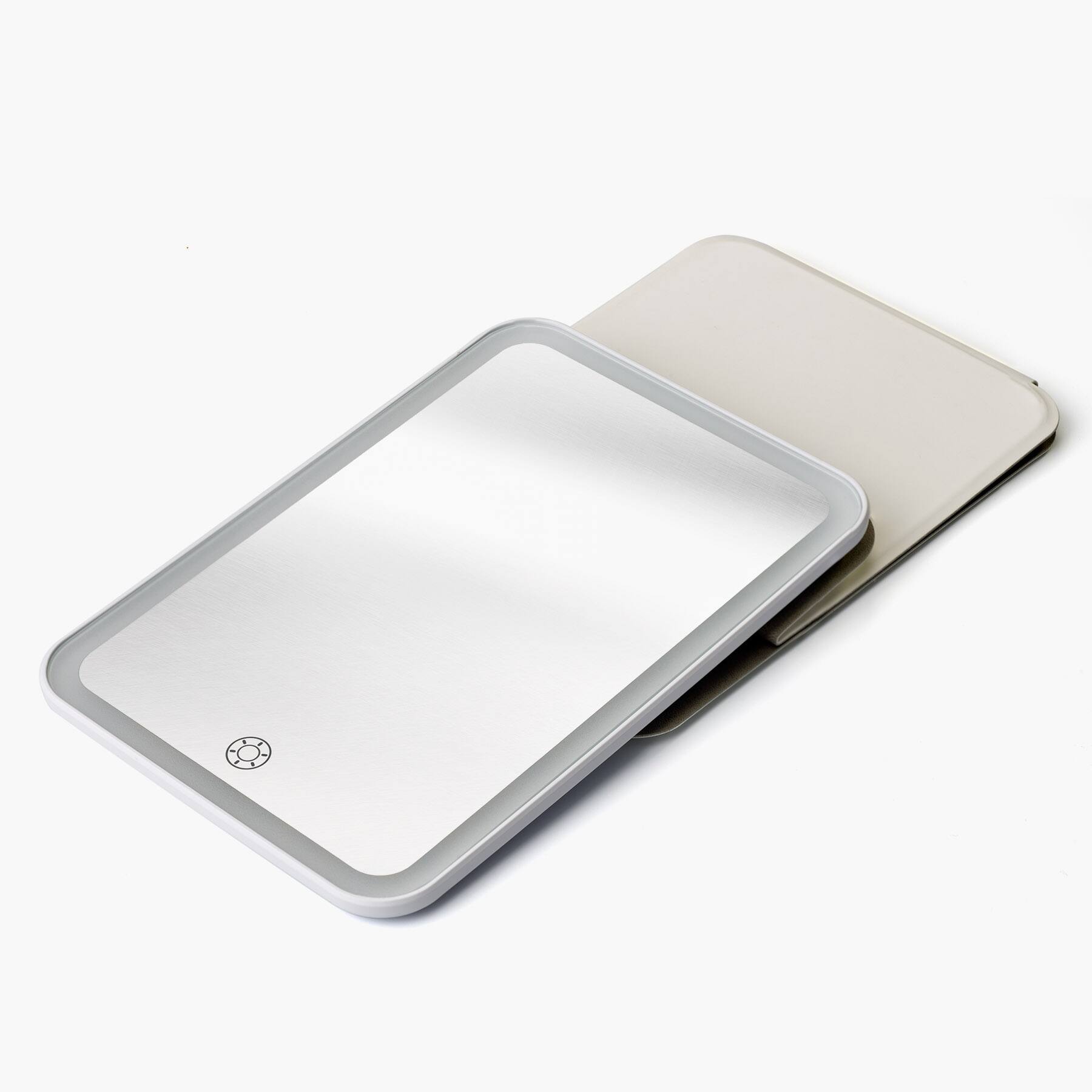 Angle. iHome - iHome Portable Makeup Mirror with Lights (iCV10) - White.