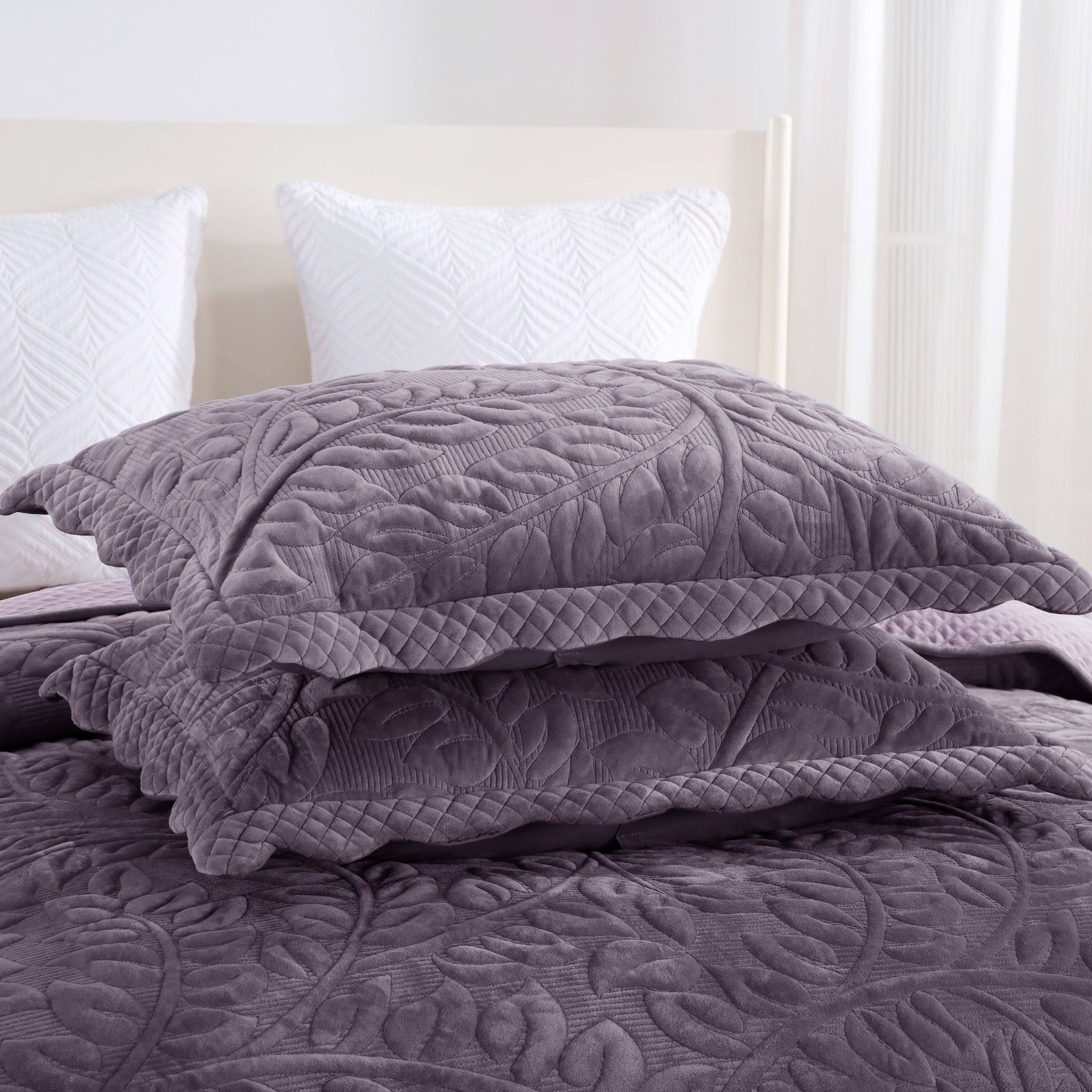 Alt View 1. MarCielo - Marcielo 3Pc Luxury Velvet Oversized Embroidery Soft and Plush Quilt Set - Purple.