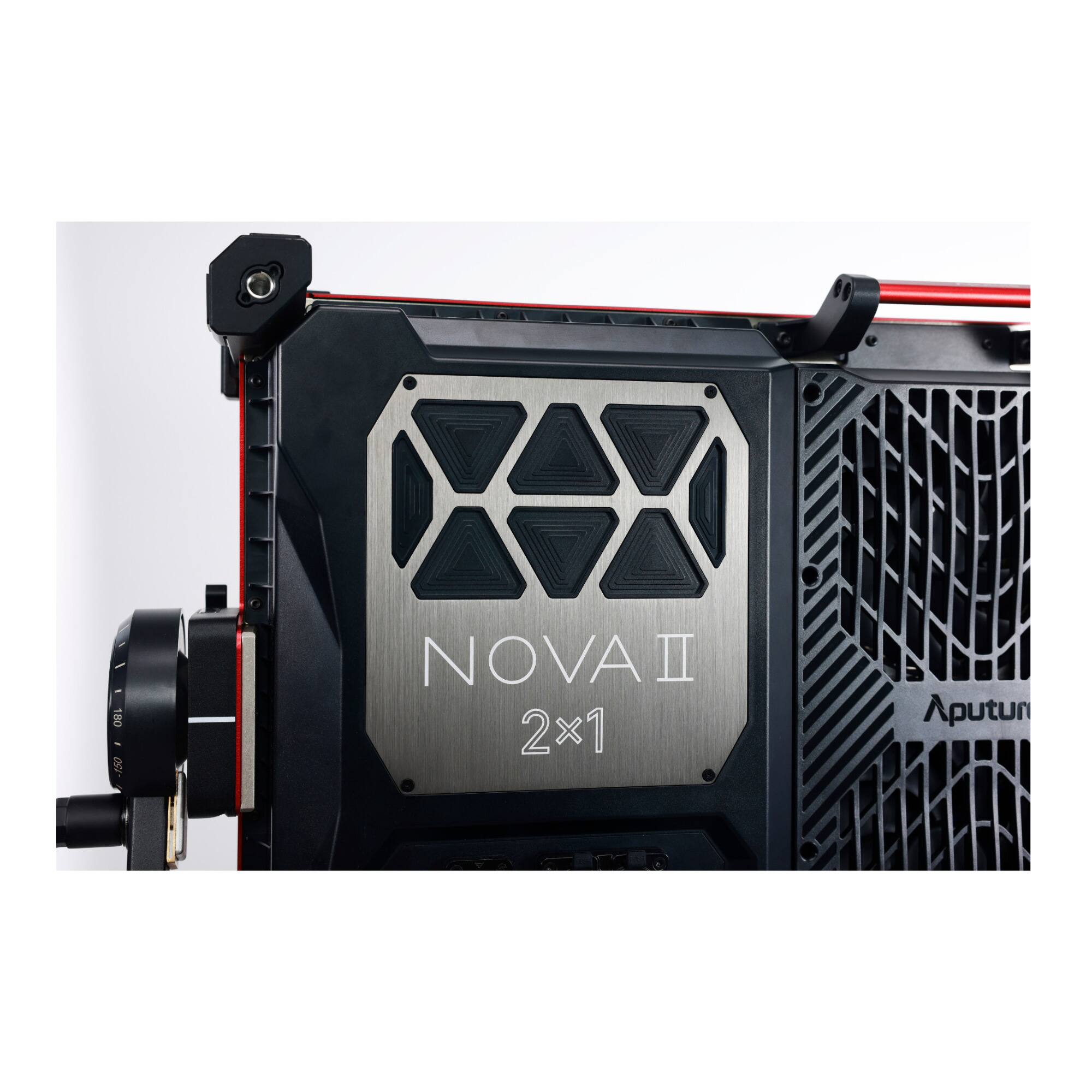 180 - 150 NOVA II 2x1 Aputure