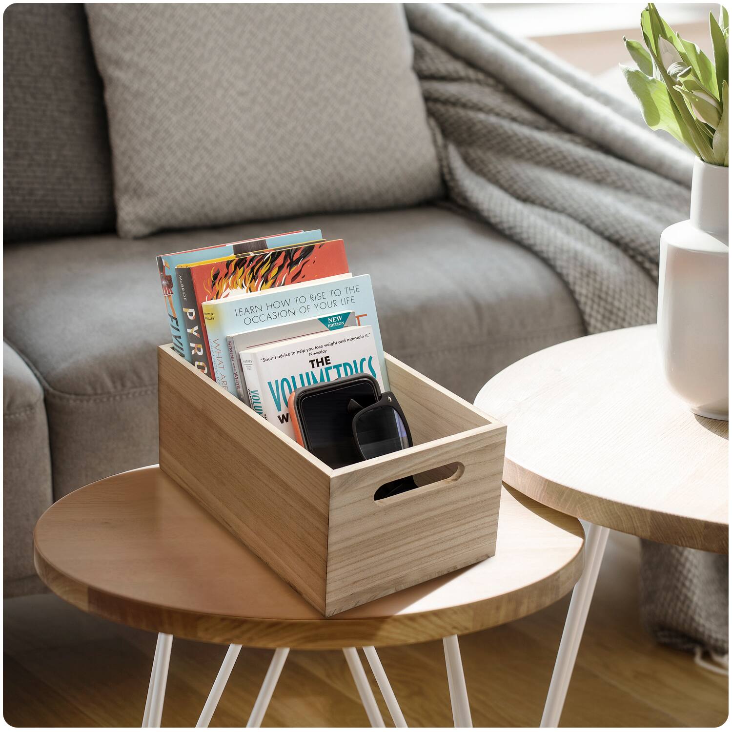 Sure, here is the corrected and grouped text from the image:

- LEARN HOW TO RISE TO THE OCCASION OF YOUR LIFE
- NEW
- PYRO
- THE VOLUMETRICS
- Sound advice to help you lead a happier and more meaningful life
- THE
- VOLUMETRICS
- W