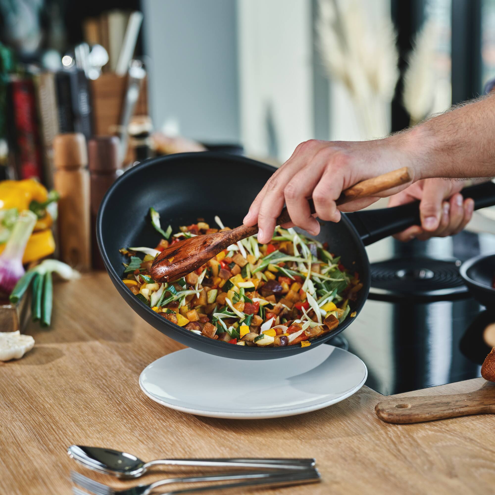 Alt View 4. ZWILLING - ZWILLING Madura Plus Forged 11-inch Nonstick Fry Pan - Matte Black.