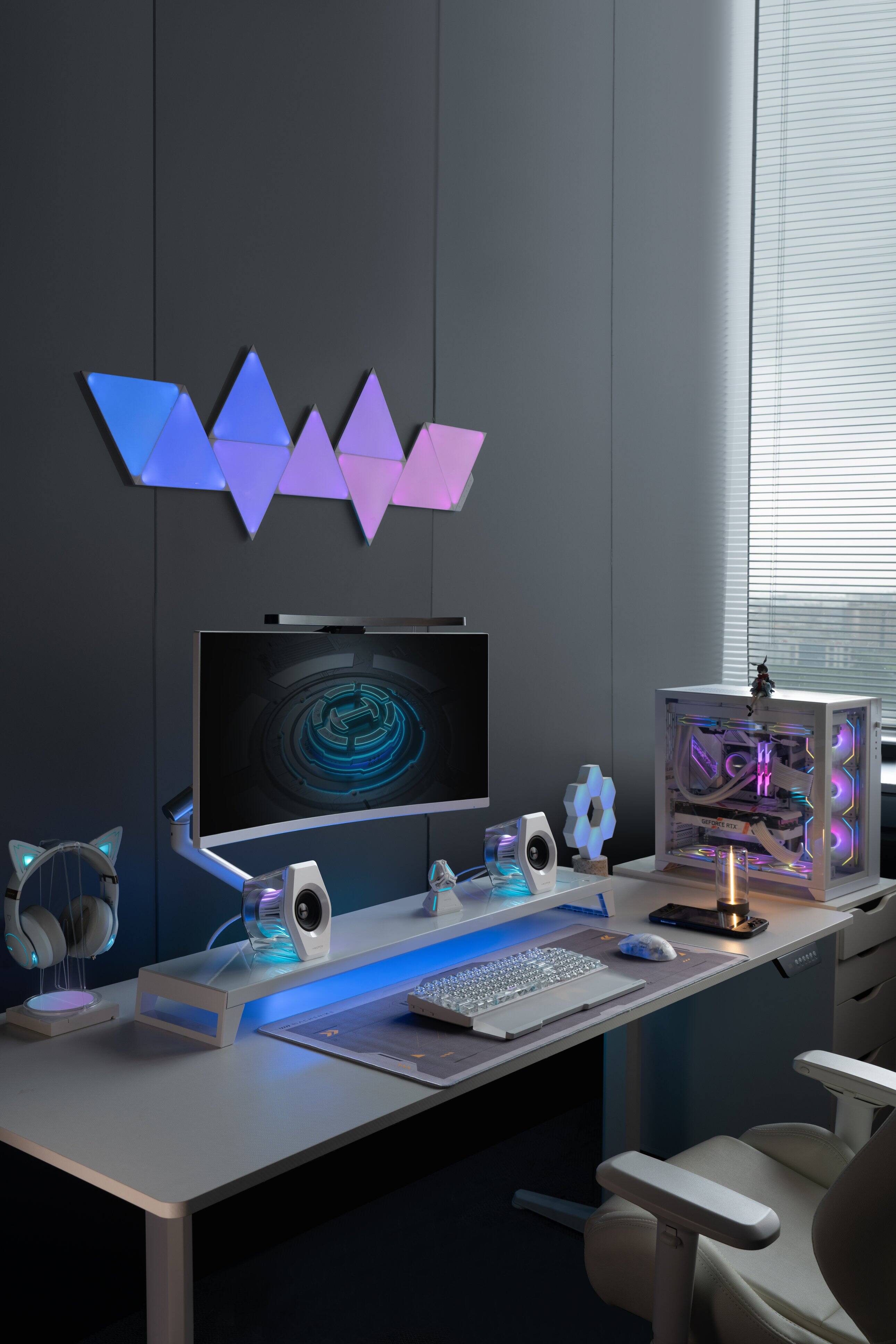 The text on the image is:

"ROG STRIX"