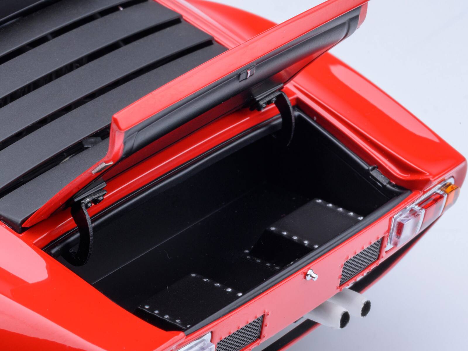 Alt View 6. Autoart - Lamborghini Miura SVR Jota Red 1/18 Model Car by Autoart.