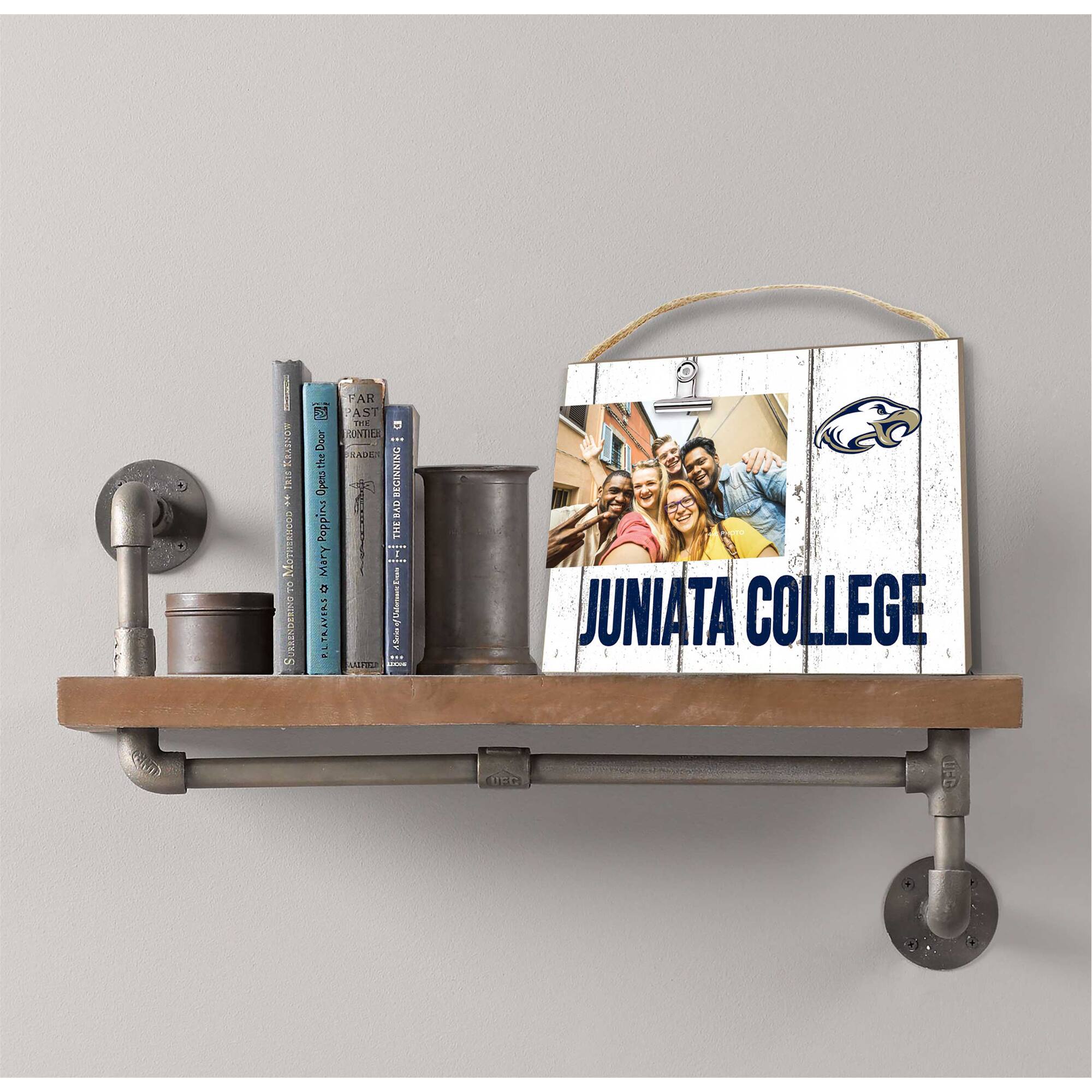 KRASNOW TH: MOTHERHOOD PSYCHOTHERAPY PAST TREATMENT DOOR DKAADEN the Opensthe ONINNIDSE BAD Poppin THE Mary ..... 0 F.LTR.AVERS ASifLalemmT UP - JUNIATA COLLEGE ELE