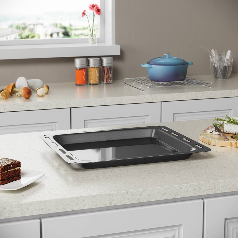 Alt View 4. Empava - 24-inch Black Oven Broiling Pan – Durable, No-Tool Installation, Dishwasher Safe - Black.